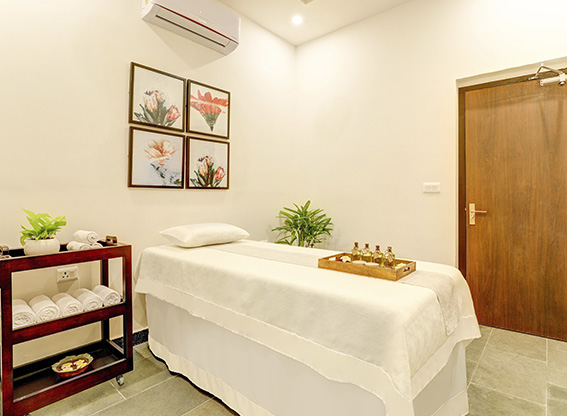 hotels in tapovan rishikesh with spa